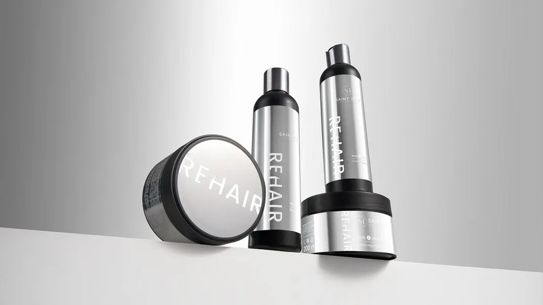 Profesjonalny packshot kosmetyków REHAIR - zdjęcie produktowe linii pielęgnacyjnej do włosów